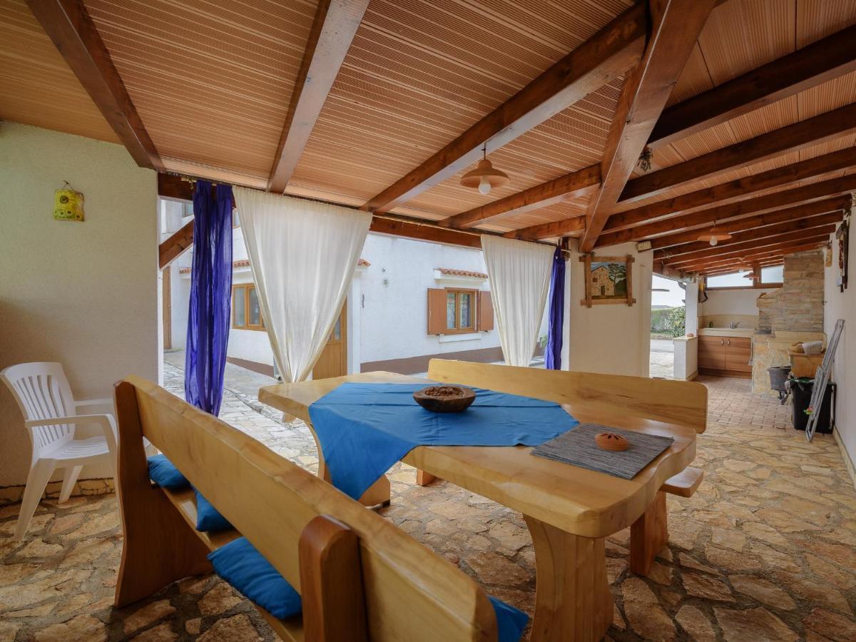 Casa Astrid By The Sea In Пореч Экстерьер фото